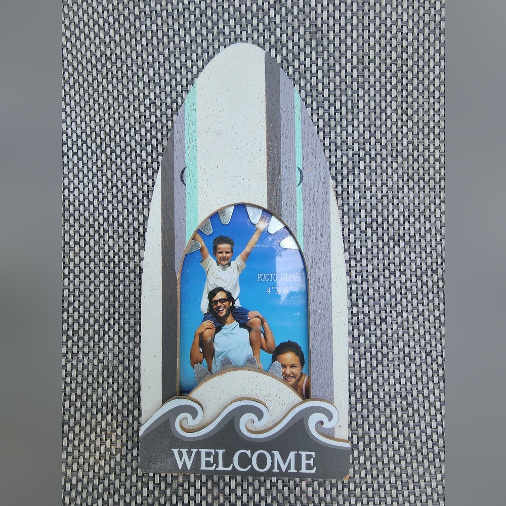 SHARK PHOTO FRAME 4X6